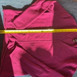 Eileen Fisher v neck pullover medium